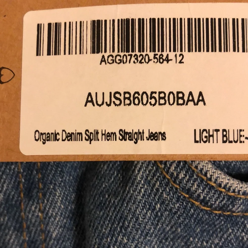 Nasty Gal light blue 💯 % organic cotton split hem straight jeans size 0/…